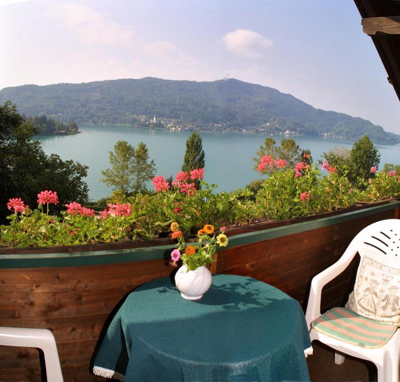 Ferienwohnungen Salmen Pörtschach am Wörthersee Zimmer foto